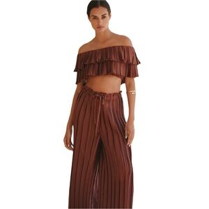 NWT Anthropologie Off-The-Shoulder Plissé Ruffled Crop Top